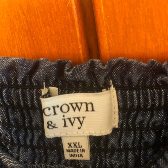 Crown and Ivy Distressed Tank With Fringe XXL NWT - Picture 4 of 6